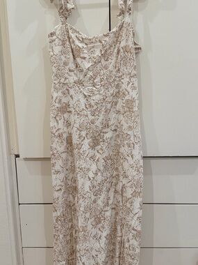 Flattering Midi Dress